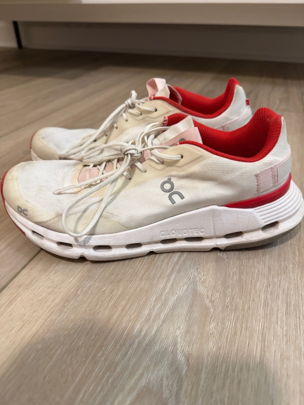 On Running Women's Sneakers in White and Red